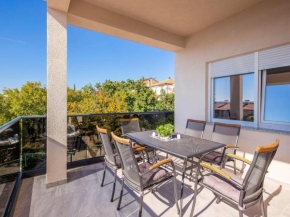 Chic Villa in Dramalj at Sea